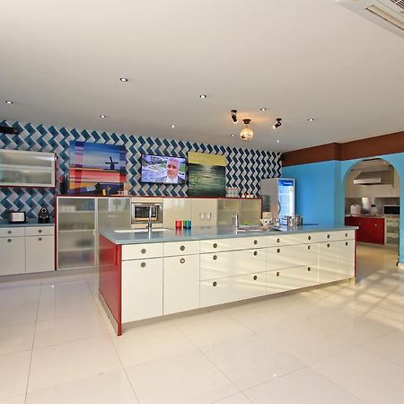 Sharrow Bay Villa Pattaya Exterior photo
