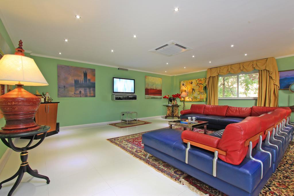 Sharrow Bay Villa Pattaya Exterior photo