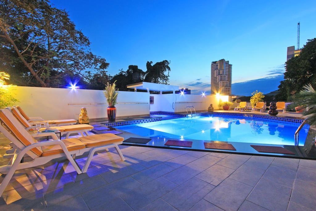 Sharrow Bay Villa Pattaya Exterior photo