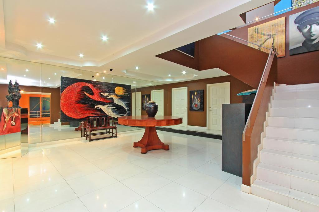 Sharrow Bay Villa Pattaya Exterior photo