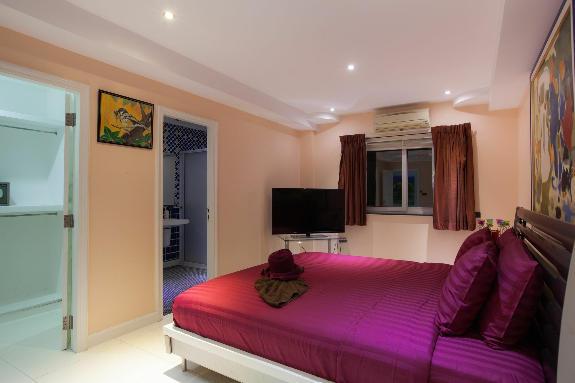 Sharrow Bay Villa Pattaya Exterior photo